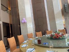 -东豪园林海鲜酒家(南港路辅路店)