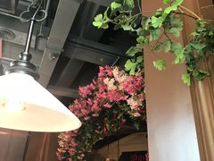 -沪小胖小龙虾(淮海中路旗舰店)