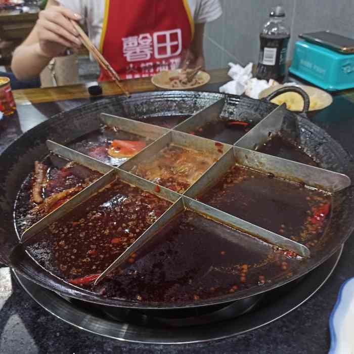 业城胖妹老火锅-"真的是很久没吃火锅了,作为一个重庆人都不.