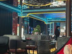 -屋有岛沉浸游戏旗舰店(中山公园店)
