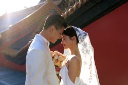 -雪中彩影婚纱摄影·微光艺术中心