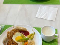 -欢朋餐厅(海口南海希尔顿欢朋酒店)