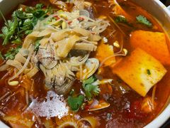 -聚汇三少·龙虾·中餐厅(莫邪路新天地店)
