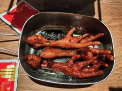 弄堂里的卤鸡爪-弄堂里·寻味杭州(湖滨银泰in77C区店)