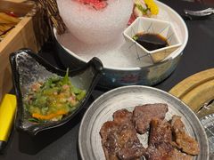 -山川小町·极番烧肉(新地假日广场店)