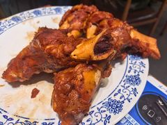 -老天桥酱肉烧饼夹肘子(天桥店)