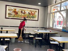 大堂-清真喜兰老丁羊汤特色小吃