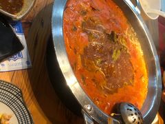 -野山舂·贵州现舂酸汤火锅(鸿通城店)