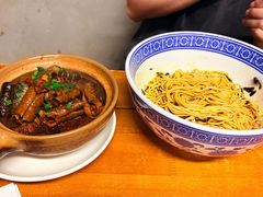 -沪西老弄堂面馆(定西路店)
