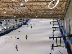 -乔波室内滑雪场