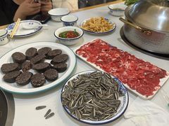 -朴小妹人参鸡汤火锅(长白山万达店)