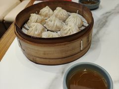 -馋三尺蟹粉小笼(人民广场店)