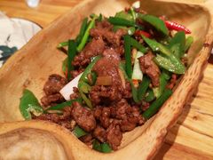 -老滇山寨•云南特色菜•地方菜•民族风情歌舞表演(金碧店)