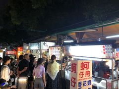 -六合夜市
