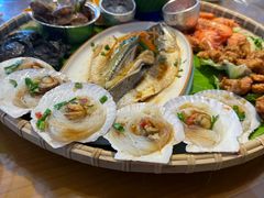 -三姐妹·海鲜大排档
