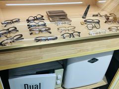 -棱石眼镜(CP静安店)