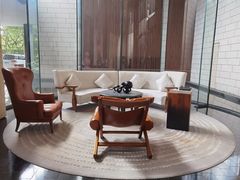 -瑰丽酒店·海吧·天际下午茶·现场DJ·天台酒吧