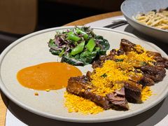 慢火牛肋条配腌渍菠菜-农畉LONFOOD(万象天地店)