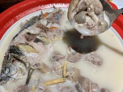 -鑫悦楼煎蟹·16年海鲜大排档