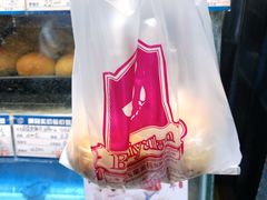 -白玉兰食品(汇联商厦店)