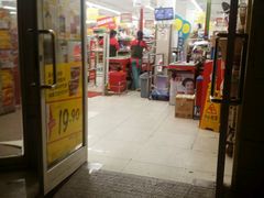 -苏宁小店折扣店(营口路店)