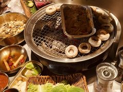 -草家酱蟹炭火烤肉店(珲春南路一店)