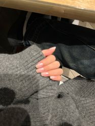 -UGIRL有个美甲