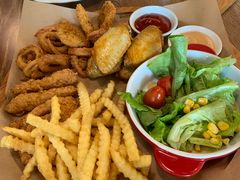 -必胜客(WOW中央公园店)