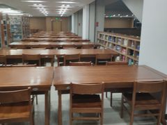 -公益图书馆(江南大学店)