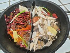 -贰回巷火锅馆(钟楼店)