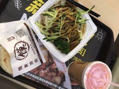 麻酱凉皮-魏家凉皮(十里河店)
