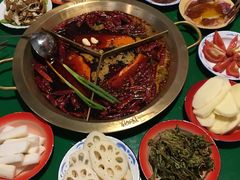 -叁口煮老火锅(东升店)