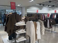 -ZARA(海港城店)