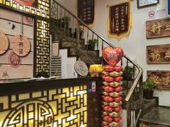 -莱仪堂艾灸经络养生馆(宜川路店)