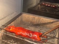 -东方之猪四更烤乳猪(金垦总店)
