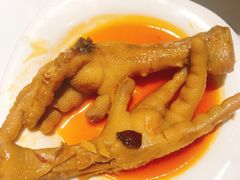 -何记花甲(海岸城旗舰店)