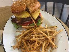 -HELLO 27 意面·沙拉·帕尼尼