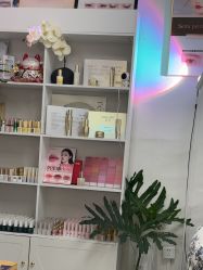 -UN·桃喜日系美睫美甲