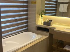 -兴芮温泉度假区