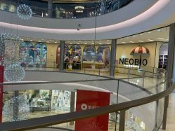 -奈尔宝·儿童乐园·亲子餐厅(华采天地店)