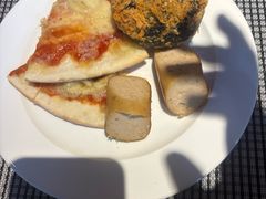 -广州万富希尔顿酒店-感趣自助餐厅·生蚝海鲜刺身