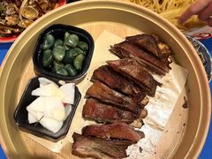 -破瓦寒窑烤羊排·鲜牛肉烧烤