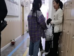 -缤纷鸟美术书法(汉神购物广场校区)