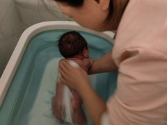 -天鹅到家·保姆月嫂育儿嫂(总店)