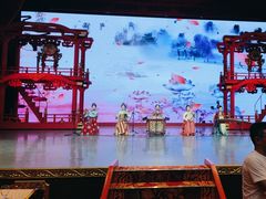 -唐乐宫·歌舞剧院餐厅
