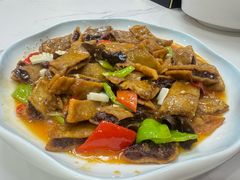 -三江源美食城