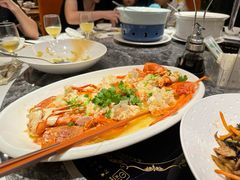 -荣誉海鲜酒楼(海湾店)