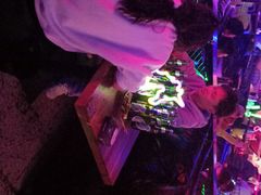 -UP嘻哈酒吧(粉巢店)
