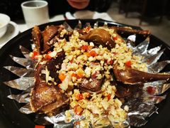 盐焗乳鸽-肥仔文澳门猪骨煲(南京西路店)