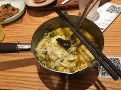 酸汤肥牛米粉-小满手工粉(上海文峰广场店)